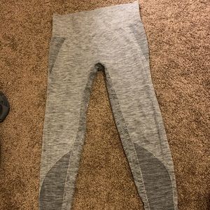 Lululemon heathered grey tights